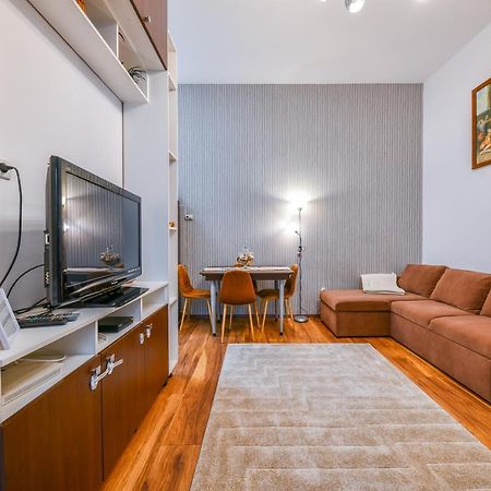Glam Apartment Клуж-Напока Екстер'єр фото